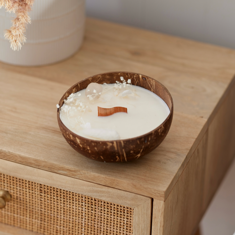 Coconut Candle - Clear Quartz